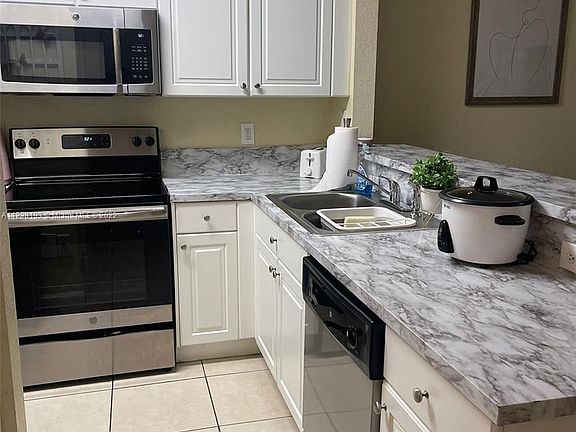 2nd image of 3390 NE 13th Circle Dr Unit 108