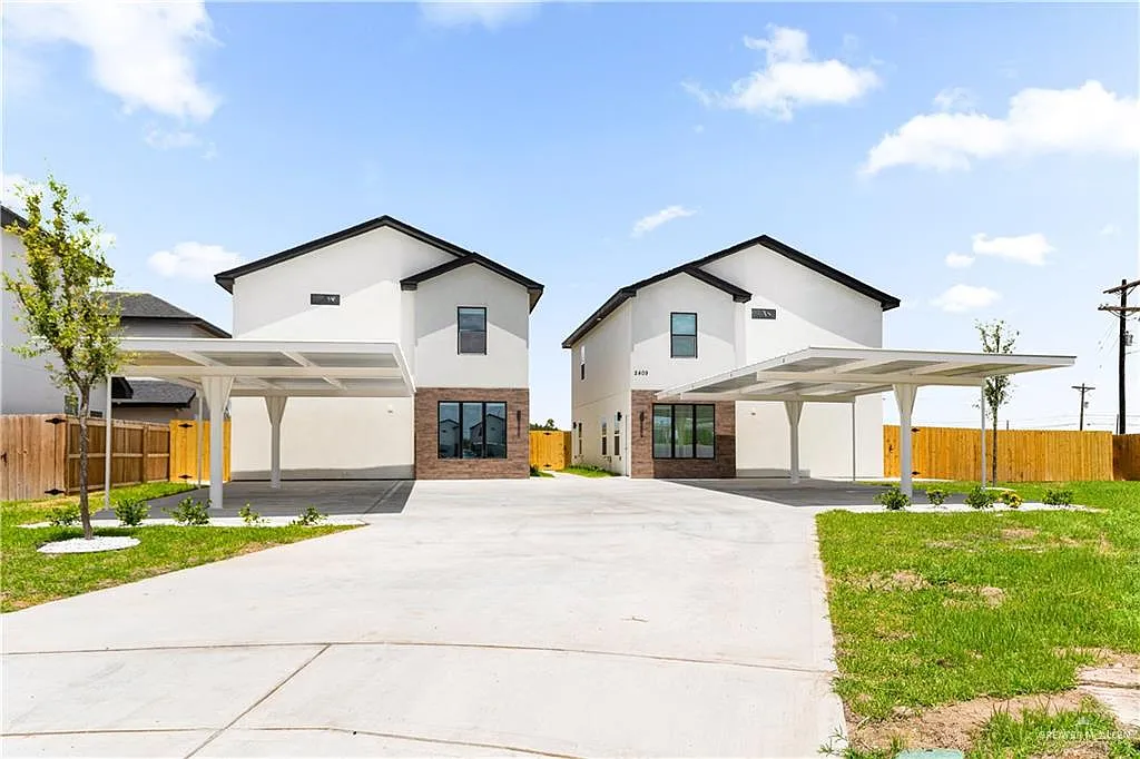 2 bed, 2.5 bath, 1114 sqft, $1,650 — Photo 1