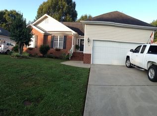 113 Flagstar Ct, Fountain Inn, SC 29644