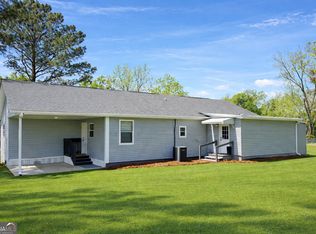 21 6th Ave, Rochelle, GA 31079