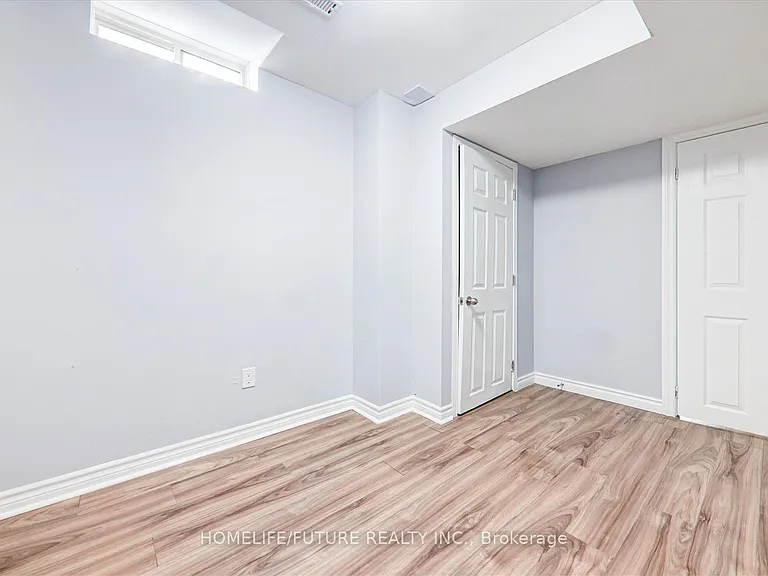 10 Gristone Cres #BASEMENT — Photo 15
