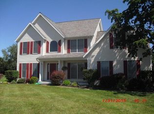 6 Garden Ln, Horseheads, NY 14845