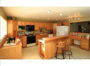 1740 E 27th Ave, Anchorage, AK 99508