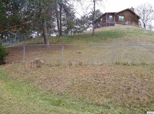 2176 Little Valley Rd, Sevierville, TN 37862