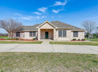 1816 County Loop Rd, Saginaw, TX 76179