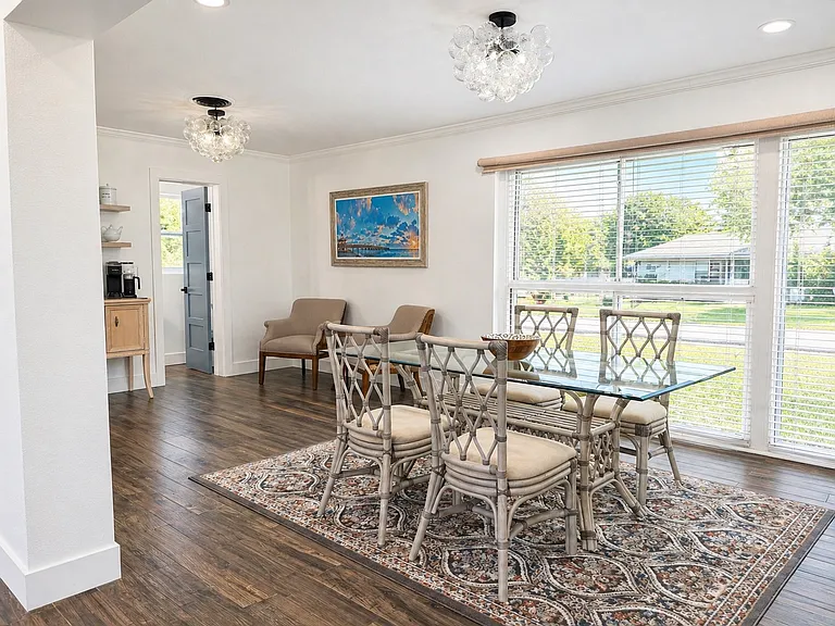 1817 Santa Barbara Dr — Photo 11