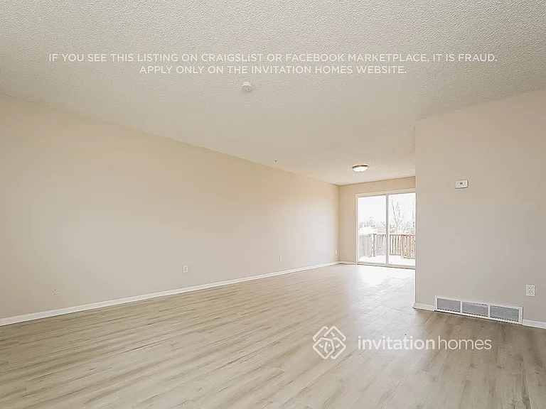 647 S 6th Ave — Photo 3