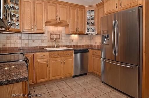 5th image of 1 Tarragon Dr