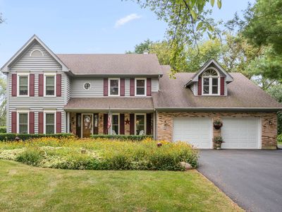 40W035 Deer Run Dr, St Charles, IL, 60175