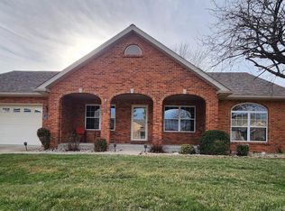 1243 Quail Ridge Ct, Shiloh, IL 62221
