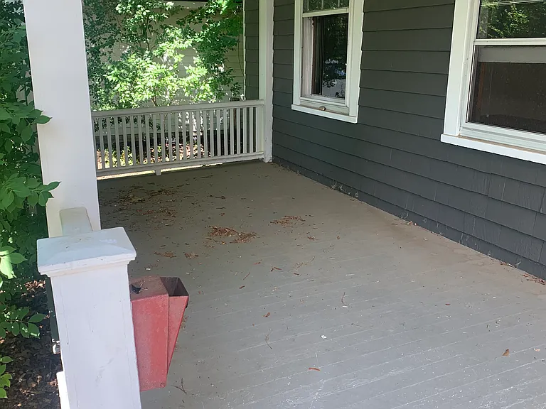 1317 Wells St — Photo 5