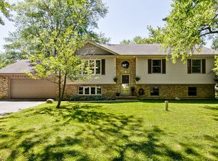 39180 N Spruce St, Lake Villa, IL 60046