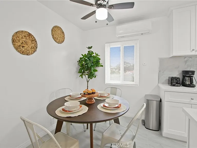 837 S Sierra Vista Ave #G — Photo 25