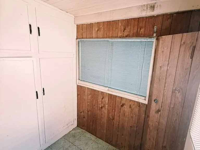 723 Stocking Ave NW — Photo 8