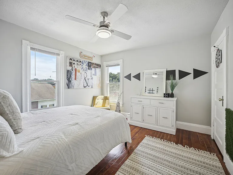 4057 Benning Rd NE — Photo 9