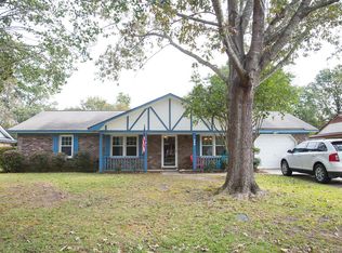 306 Blue Fox Ln, Goose Creek, SC 29445