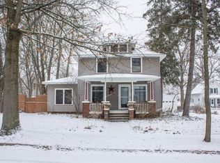 233 Gilkey St, Plainwell, MI 49080