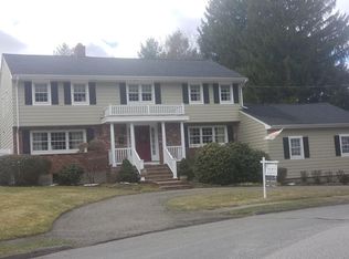 9 Angel Rd, North Reading, MA 01864