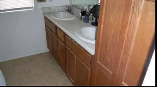 1713 Gallinas Rd NE — Photo 3