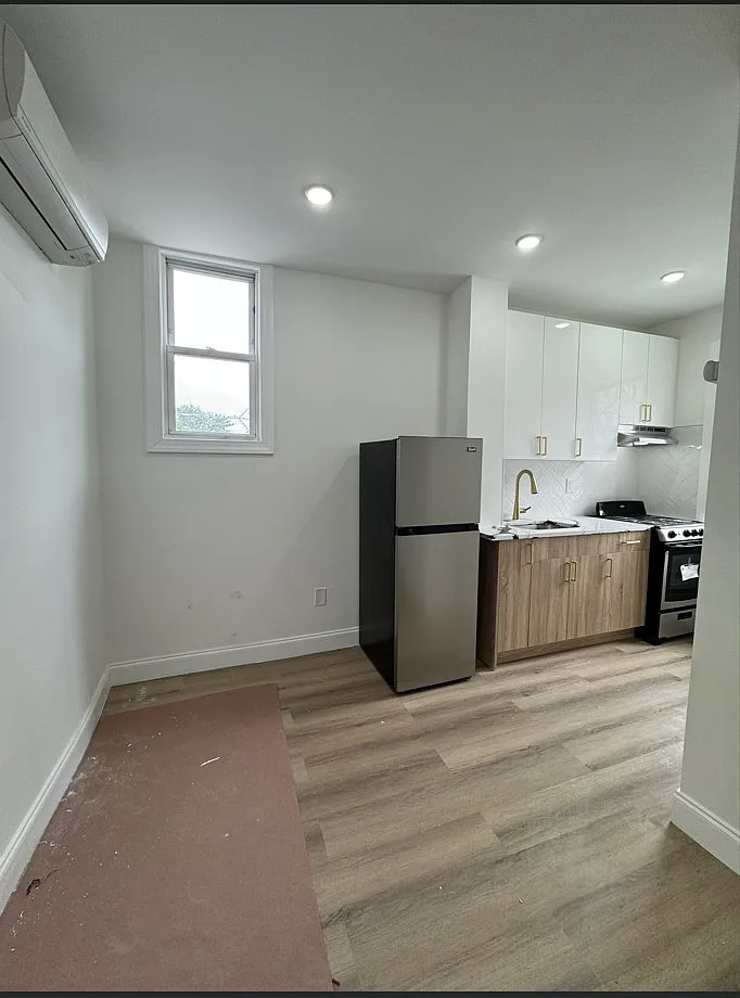 1 bed, 650 sqft, $2,000 — Photo 2