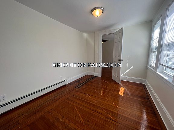 5th image of 78 Brooks St #333Q