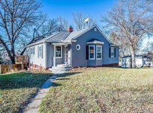 712 N Chestnut St, Avoca, IA 51521