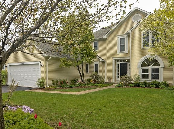 2nd image of 1041 W Royal Oak Dr