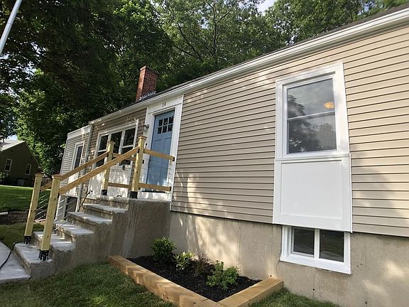 3rd image of 114 Sunrise Dr