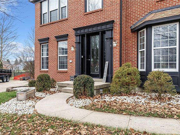 3rd image of 80 Gregg Ct
