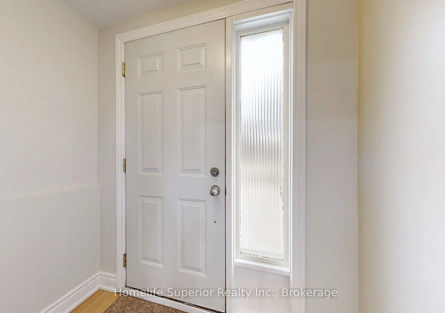 4 bed, $3,200 — Photo 3