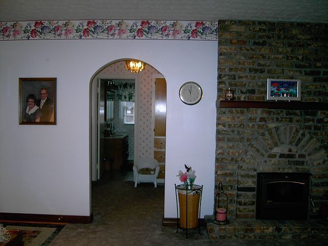 3915 Frazysburg