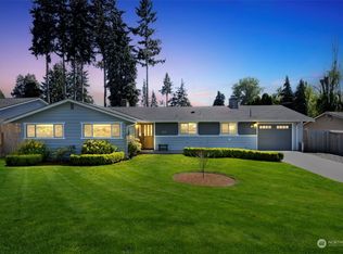 12113 SE 43rd St, Bellevue, WA