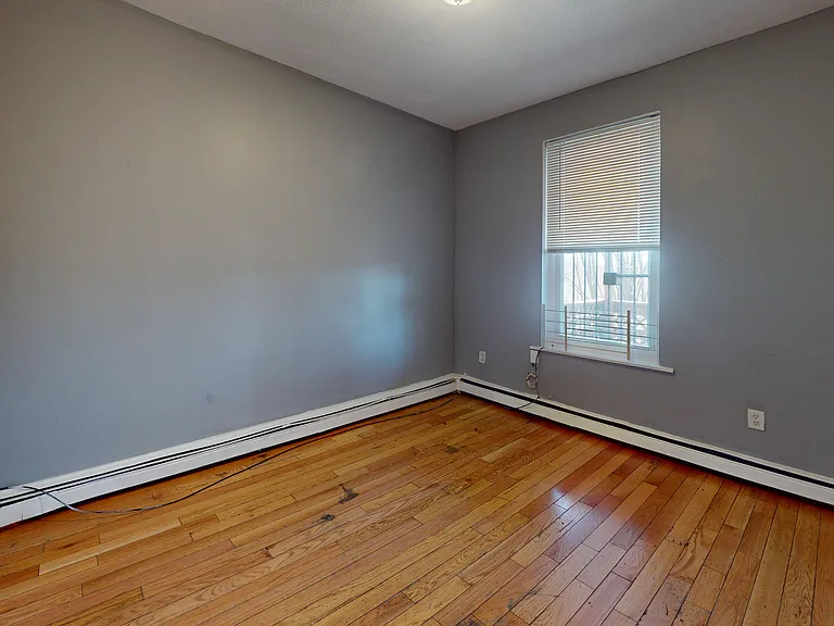 229 Washington St #3 — Photo 9