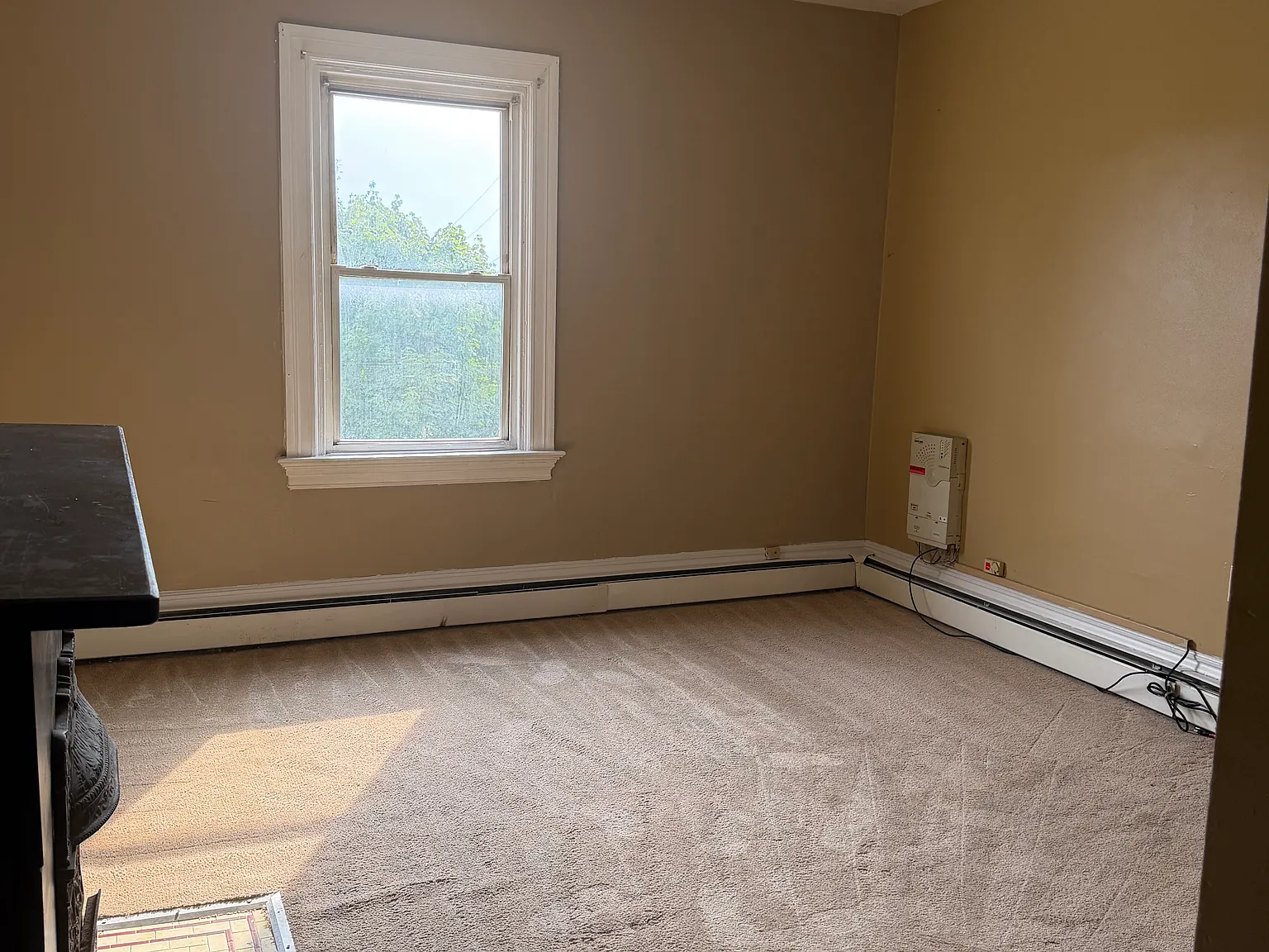 1229 Brownsville Rd — Photo 2