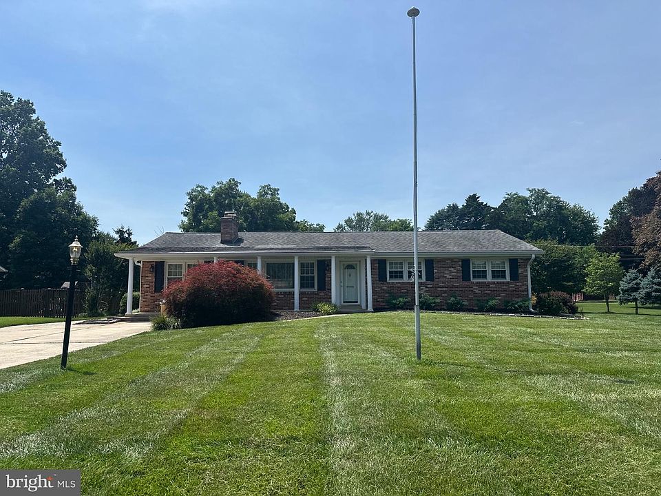 1st image of 14616 Sturtevant Rd