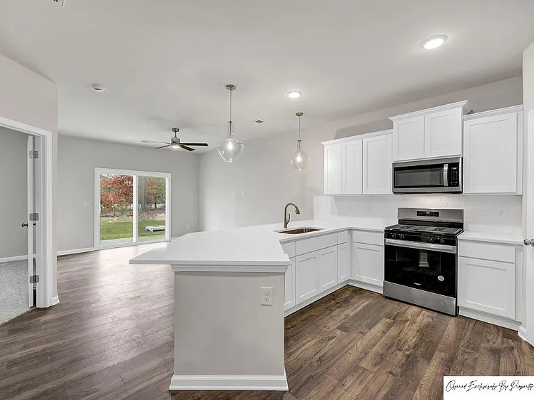 223 Sunny Hill Dr — Photo 7
