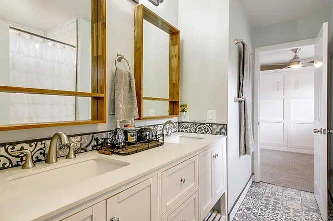 6043 Buffett Pl — Photo 29