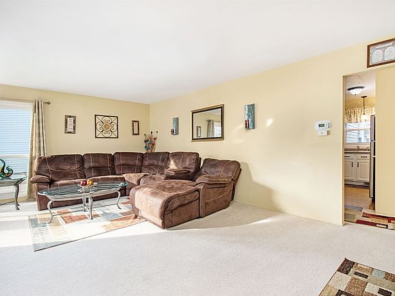 2nd image of 3313 Corby Blvd