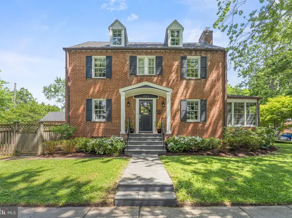 4501 Chesapeake St NW, Washington, DC 20016