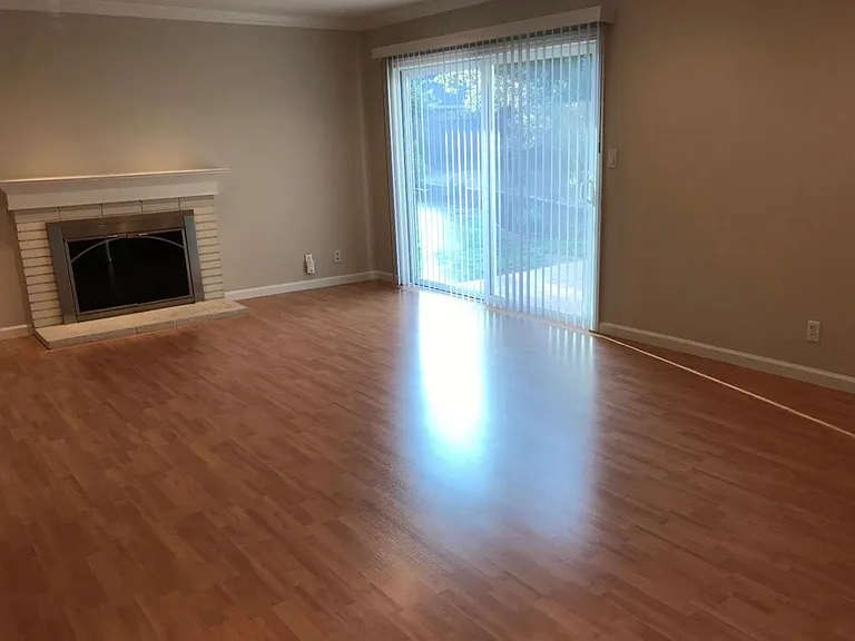 145 Potomac Dr — Photo 6