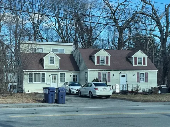 1495 Grafton Rd, Millbury, MA 01527