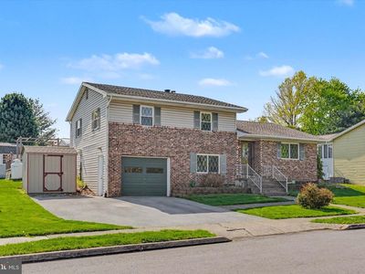 608 Frances Dr, Harrisburg, PA, 17109