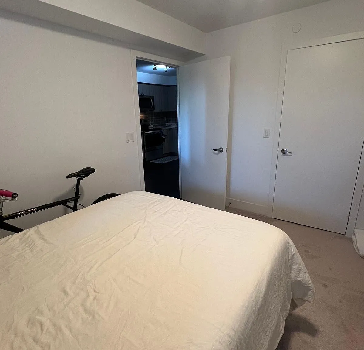 2 bed, $2,150 — Photo 2