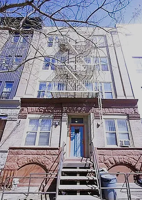 647 Franklin Ave #2RF