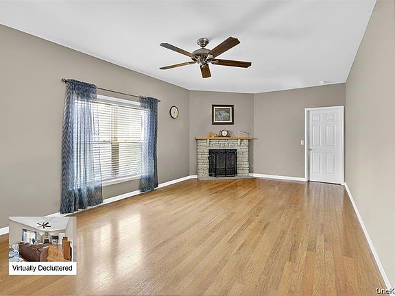 3rd image of 99 Dusinberre Road