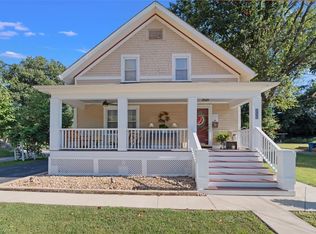 111 Wesley Ave, Saint Louis, MO