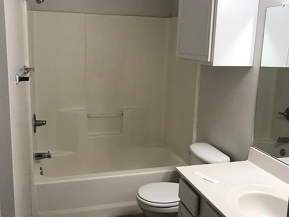 5th image of 5414 Jarvis St APT A