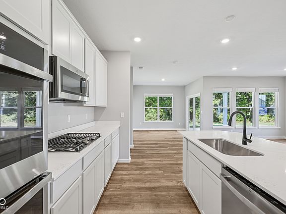 5th image of 5508 Aspen Wood Ln