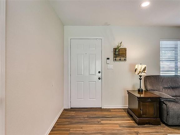 5th image of 3509 Garwood Dr