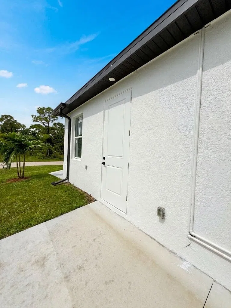 1 bed, 608 sqft, $1,500 — Photo 2